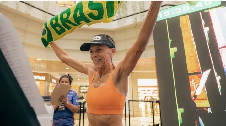 Aos 55 anos, brasileira corre 866 km em sete dias e bate recorde mundial em esteira